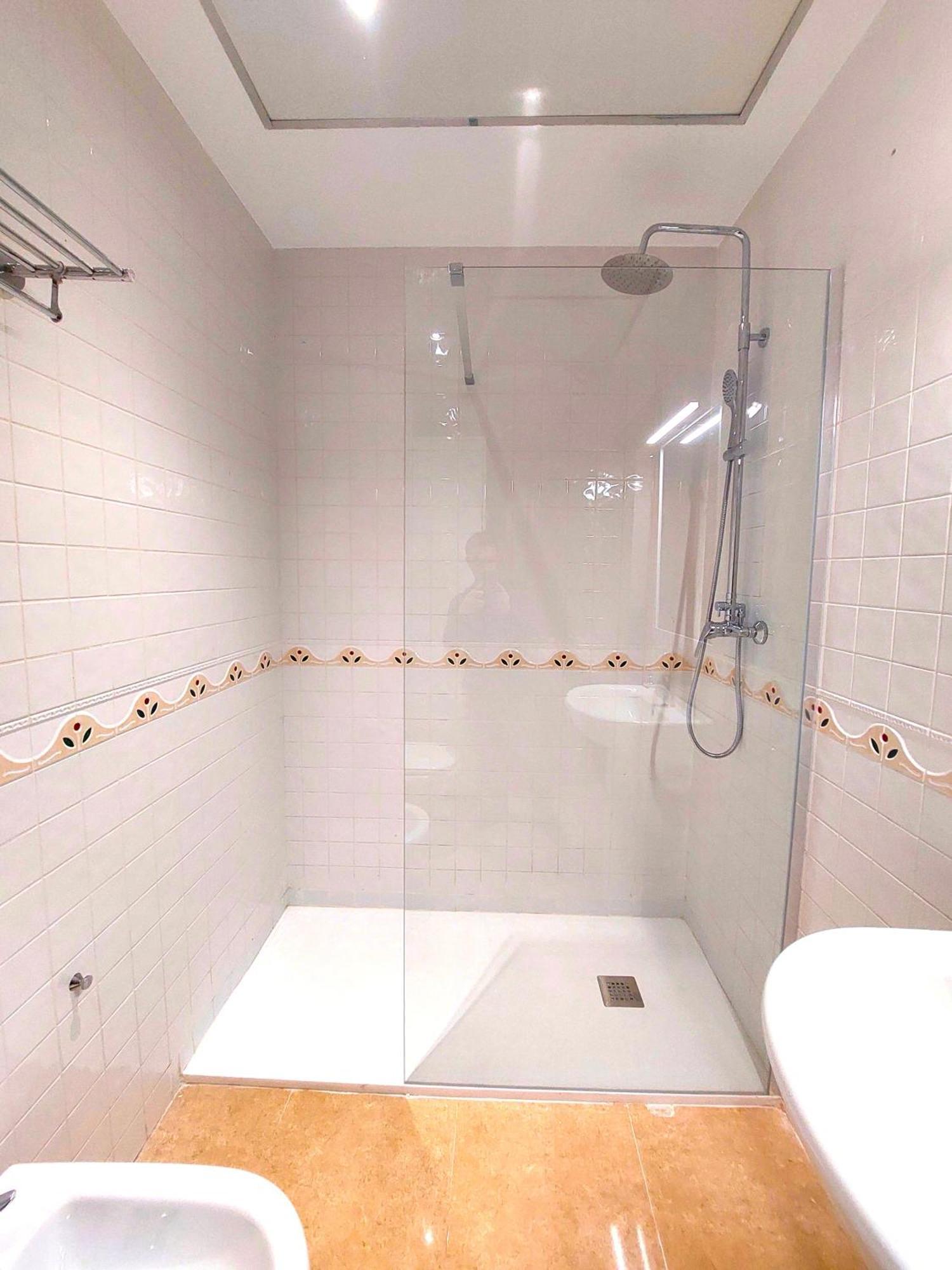 Patio Rialto Apartment Севилья Экстерьер фото